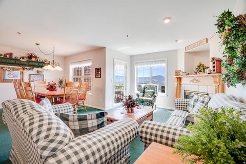 Tiny photo for 933 SWISS OAKS DR, Midway, UT 84049 (MLS # 2185242)