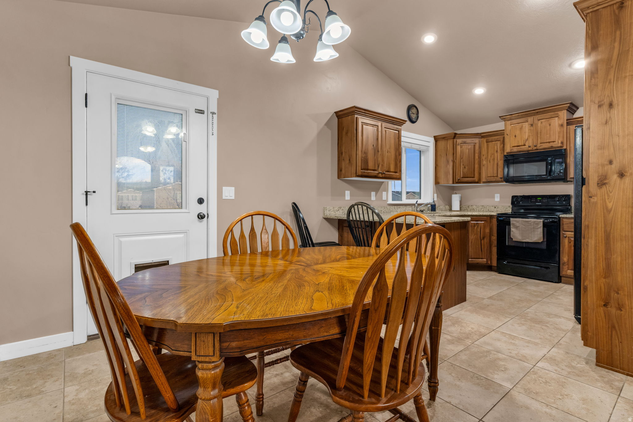 CHADAZ - Residential