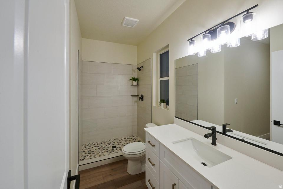 CHELSEY - Residential