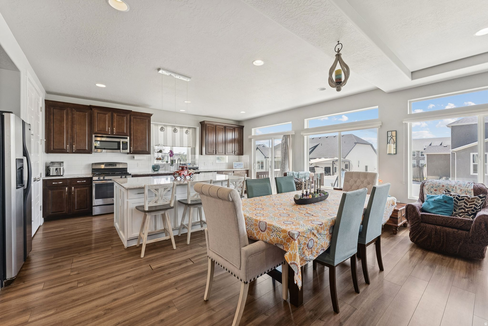 ELLISON PARK - Residential