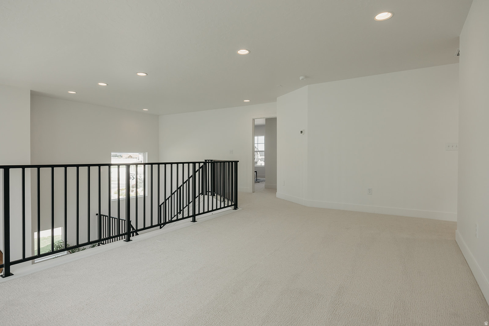 WILLOW ESTATES - Residential