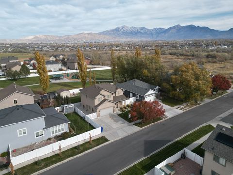 Tiny photo for 168 E BROOKSHIRE DR, Saratoga Springs, UT 84045 (MLS # 2121517)