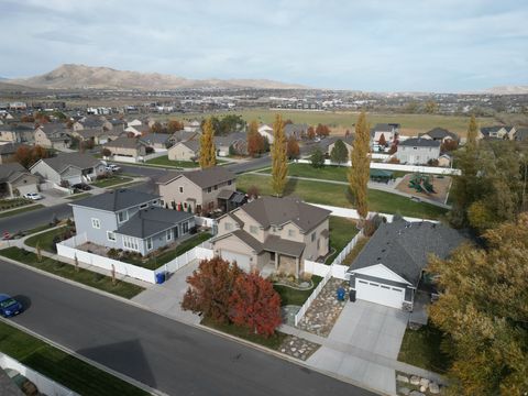 Tiny photo for 168 E BROOKSHIRE DR, Saratoga Springs, UT 84045 (MLS # 2121517)