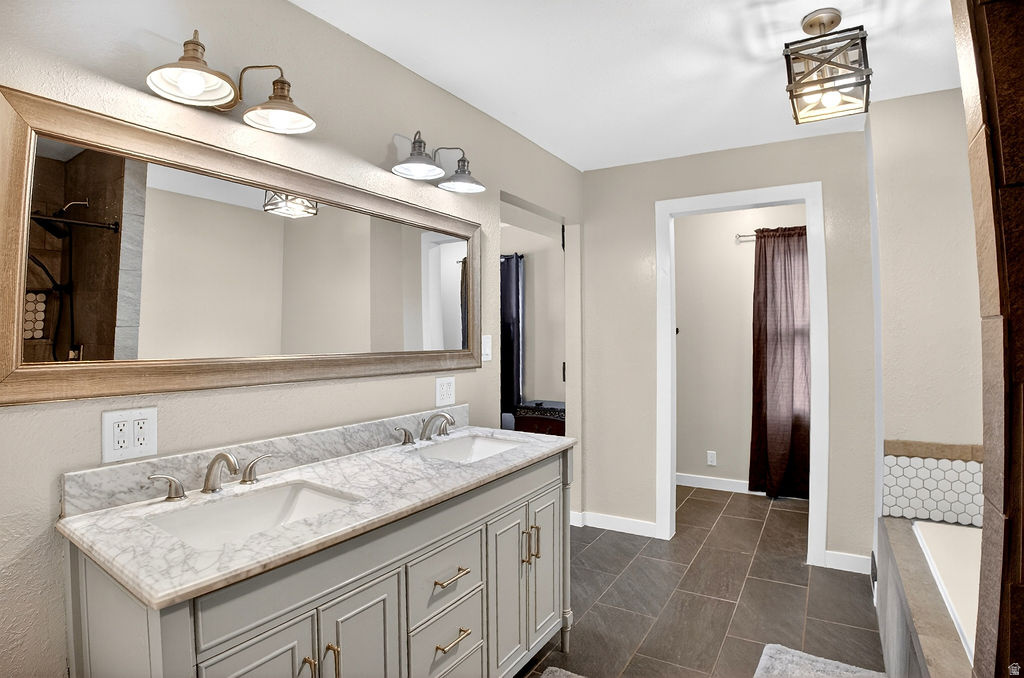 MOUNTAIN VIEW #1 - Residential