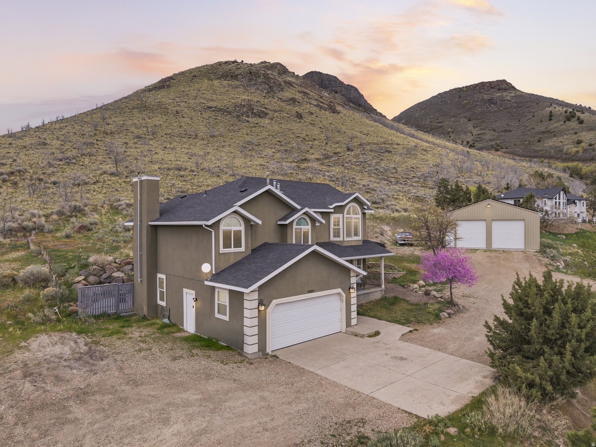 HI-COUNTRY ESTATES - Residential