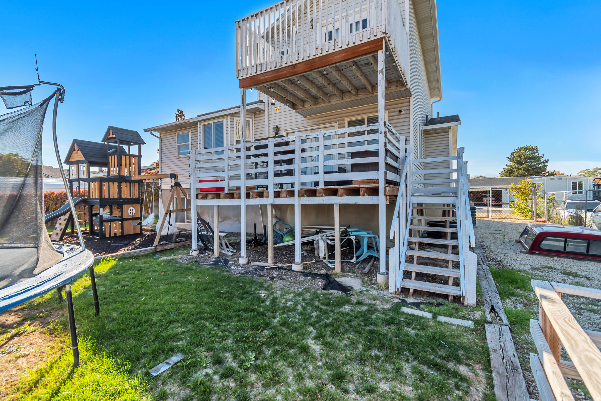 BLOOMINGTON ACRES - Residential