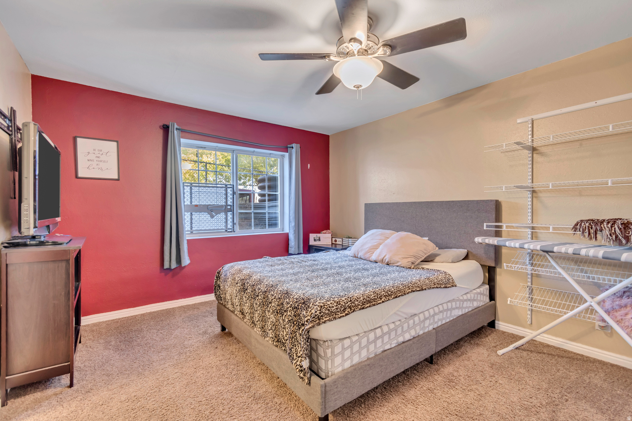 BLOOMINGTON ACRES - Residential