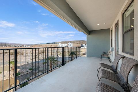Tiny photo for 762 W PERIWINKLE LN #102, Saint George, UT 84790 (MLS # 2126222)