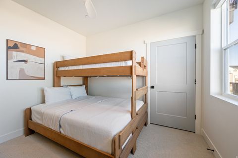 Tiny photo for 762 W PERIWINKLE LN #102, Saint George, UT 84790 (MLS # 2126222)