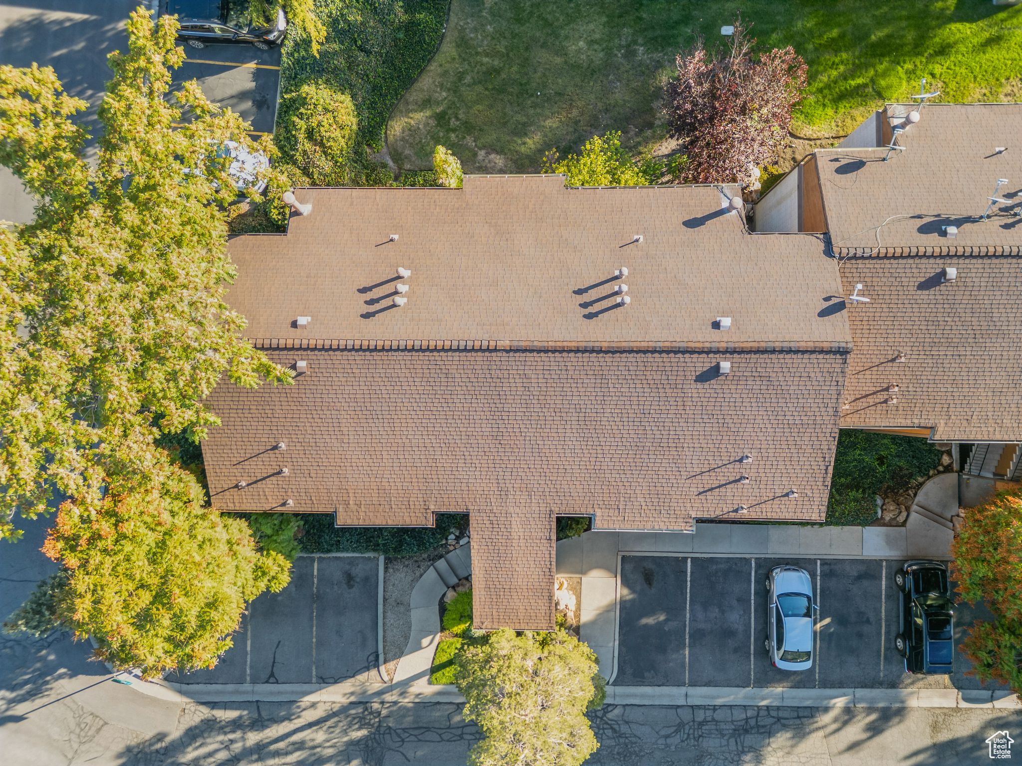 WOOD HOLLOW CONDM - Residential