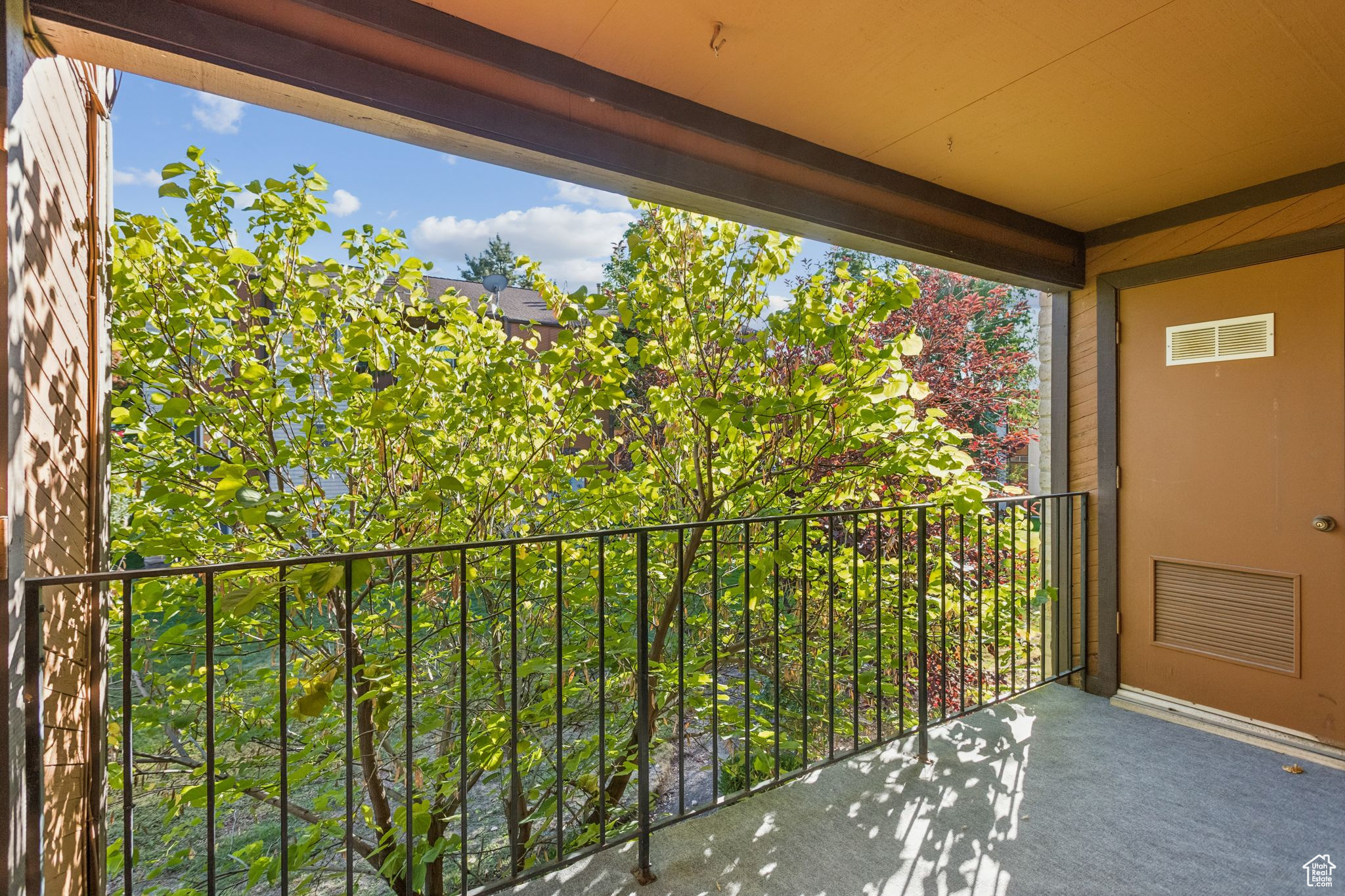 WOOD HOLLOW CONDM - Residential