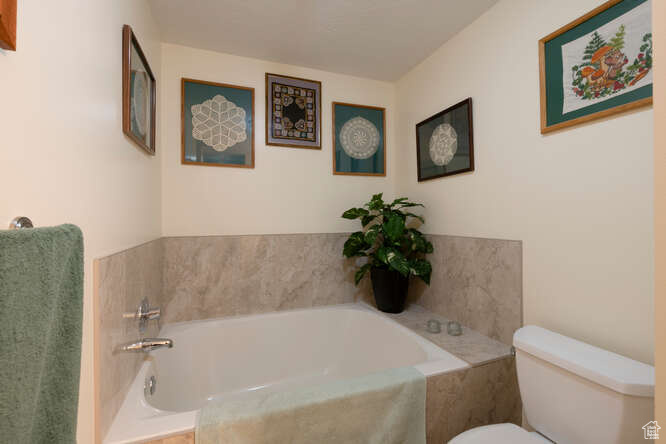 560 E South Temple St #PL 102, Salt Lake City, Utah image 22