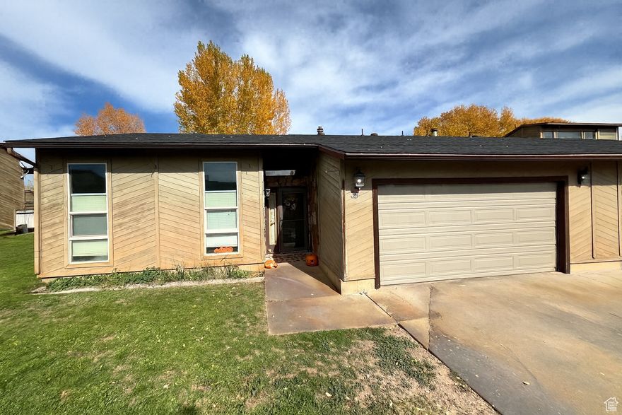 Welcome home to this charming single-level condo with 2025 new roof in desirable Ashley Park. Nestled in a cul-de-sac this home offers privacy and peaceful surroundings. Enjoy an open concept layout with two bedrooms, two bathrooms, a spacious kitchen featuring a gas stove and dining area. The fully fenced backyard (.20 acre) provides plenty of room for outdoor living and activities. Complete with an attached two car garage this home is move in ready and waiting for you!