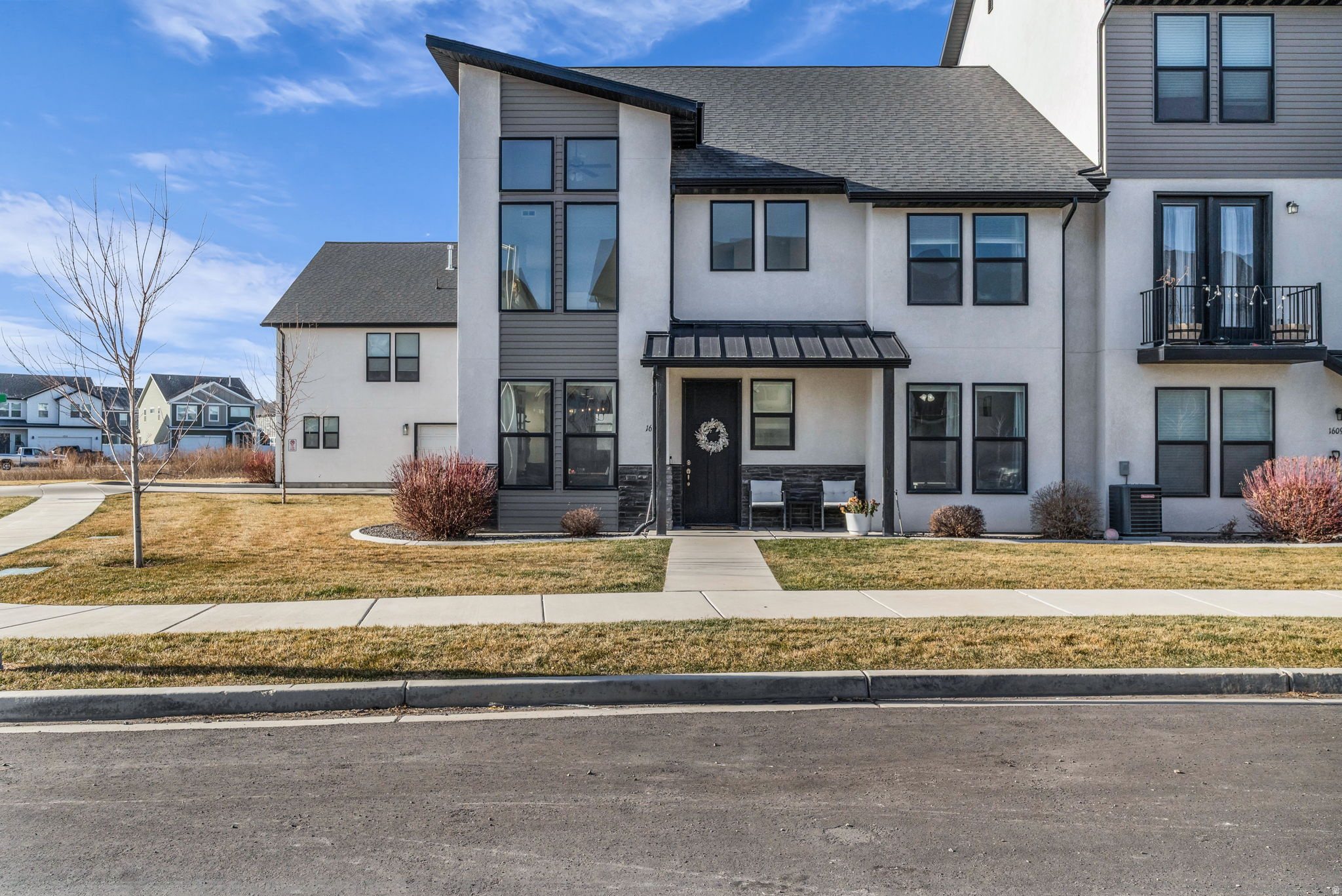 VILLAGES AT ARROWHEA - Residential