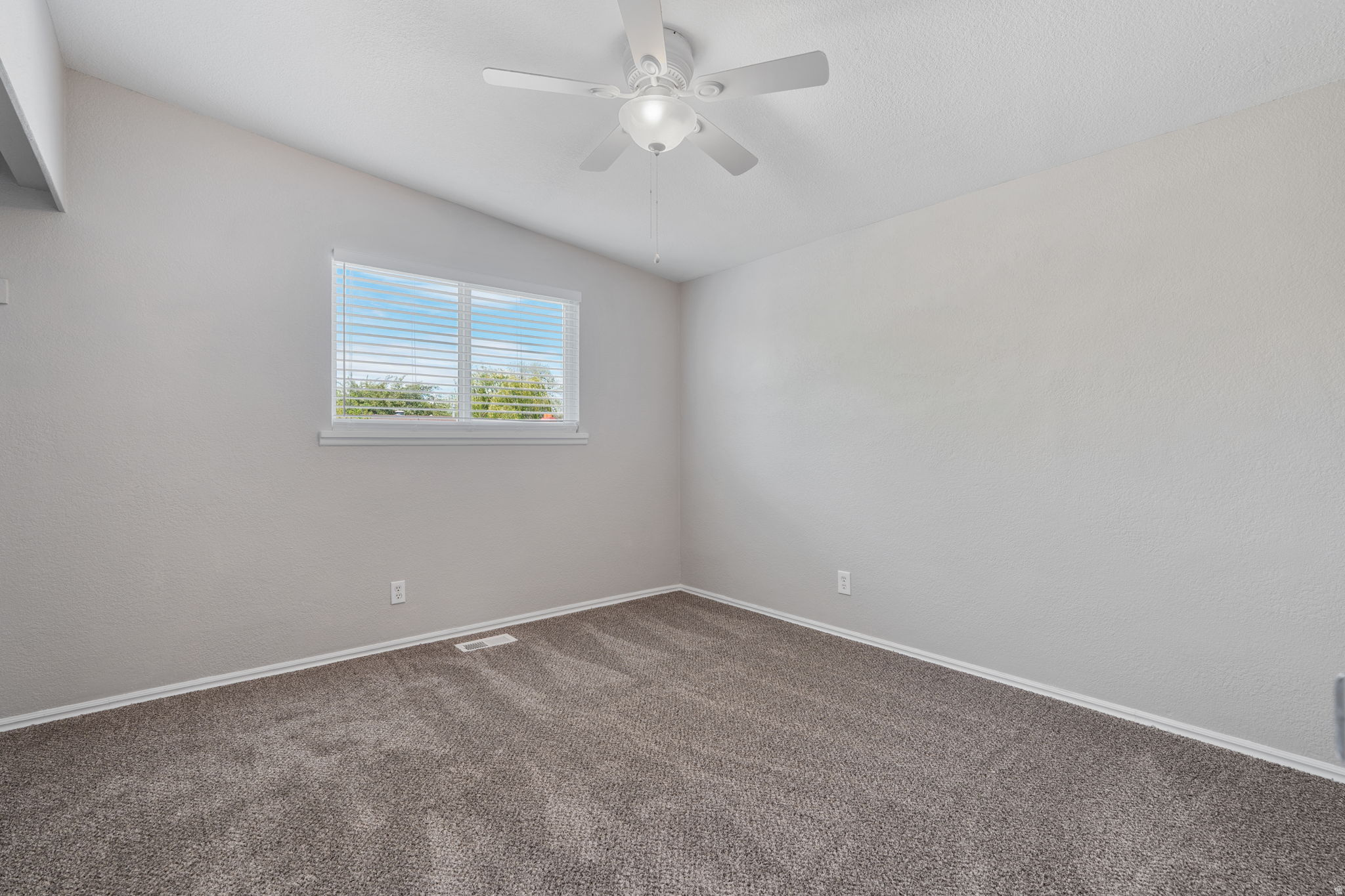 SOUTHLAND AC - Residential