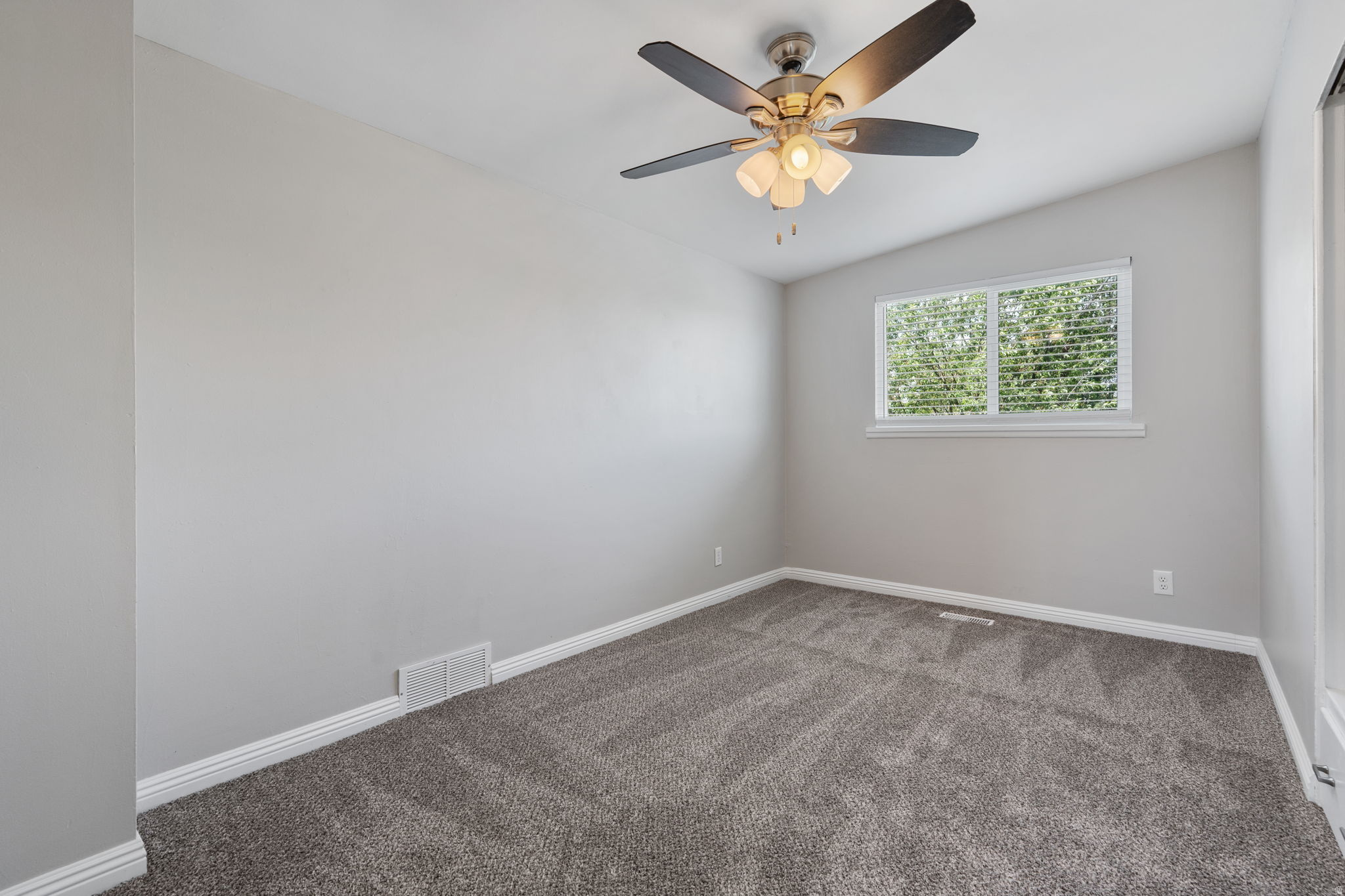 SOUTHLAND AC - Residential