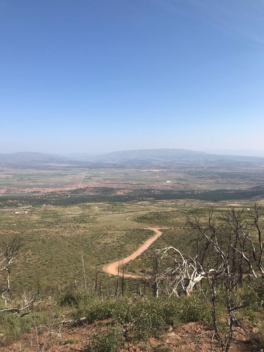 30 ACRES *TOP OF THE MOUNTAIN!* BEAUTIFUL MOUNTAIN VISTAS IN EVERY DIRECTION AS FAR AS THE EYE CAN SEE! OWN A PEICE OF HEAVAN ON EARTH FOR A SUPER REASONABLE PRICE. WHEN'S THE LAST TIME YOU KNEW SOMEONE WHO OWNED THE TOP OF THE MOUNTAIN? NOW THAT SOMEONE CAN BE YOU!