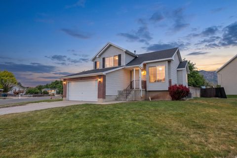 Photo of 1132 N NEW JERSEY AVE W, Harrisville, UT 84404 (MLS # 2169508)