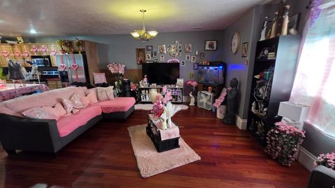 Tiny photo for 255 E 200 N, Logan, UT 84321 (MLS # 2133371)