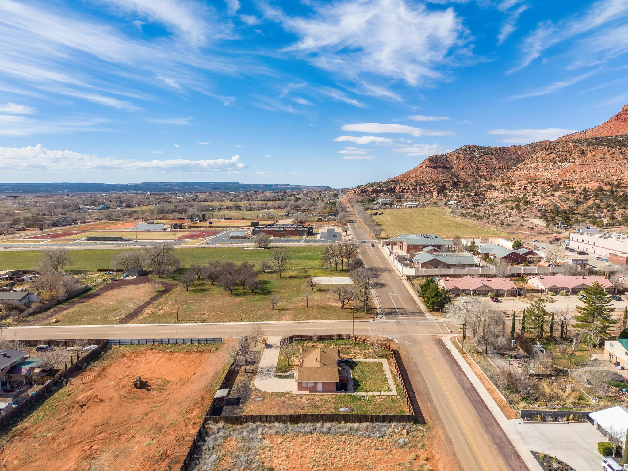 SHORT CREEK - Residential