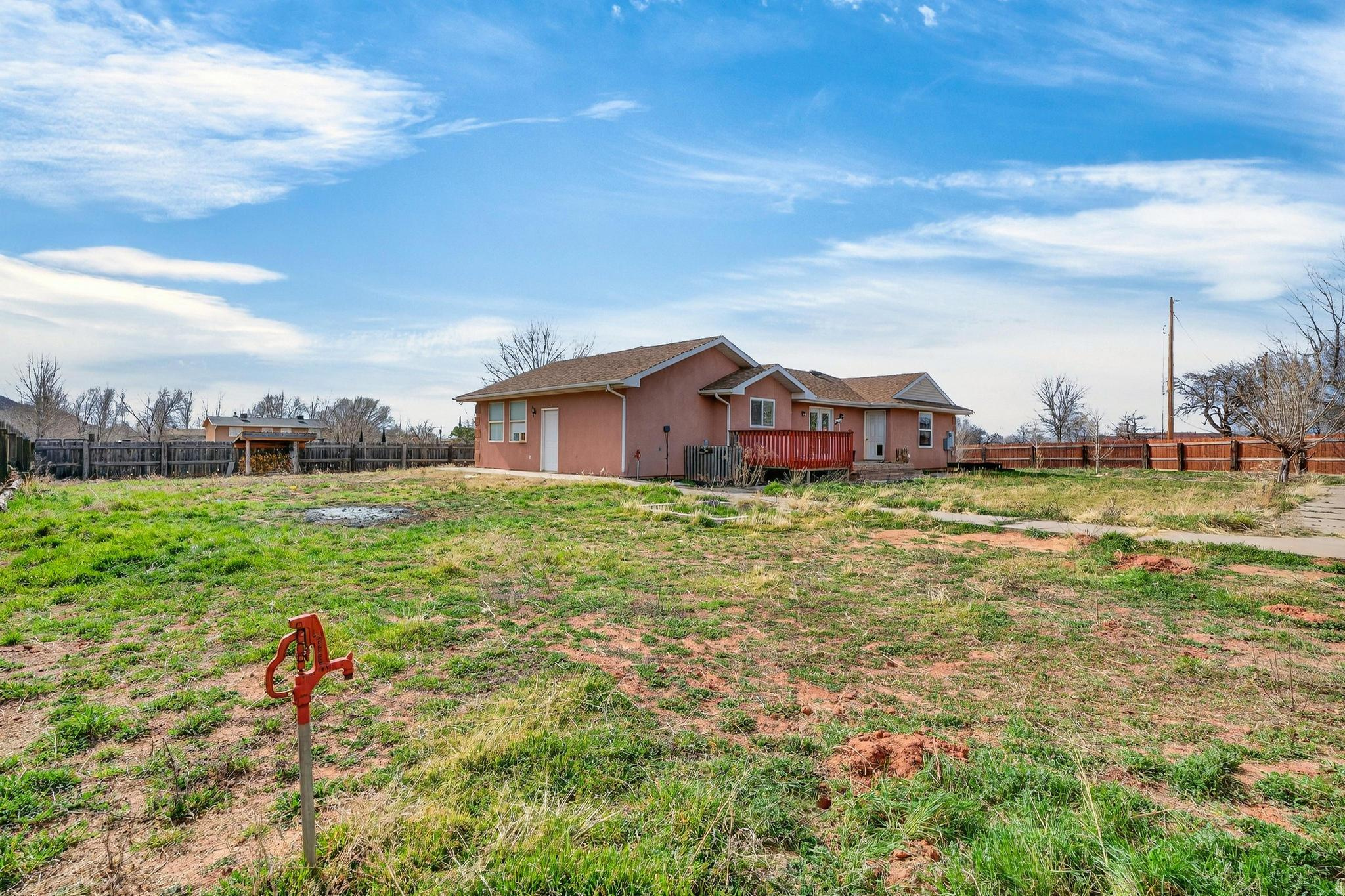 SHORT CREEK - Residential