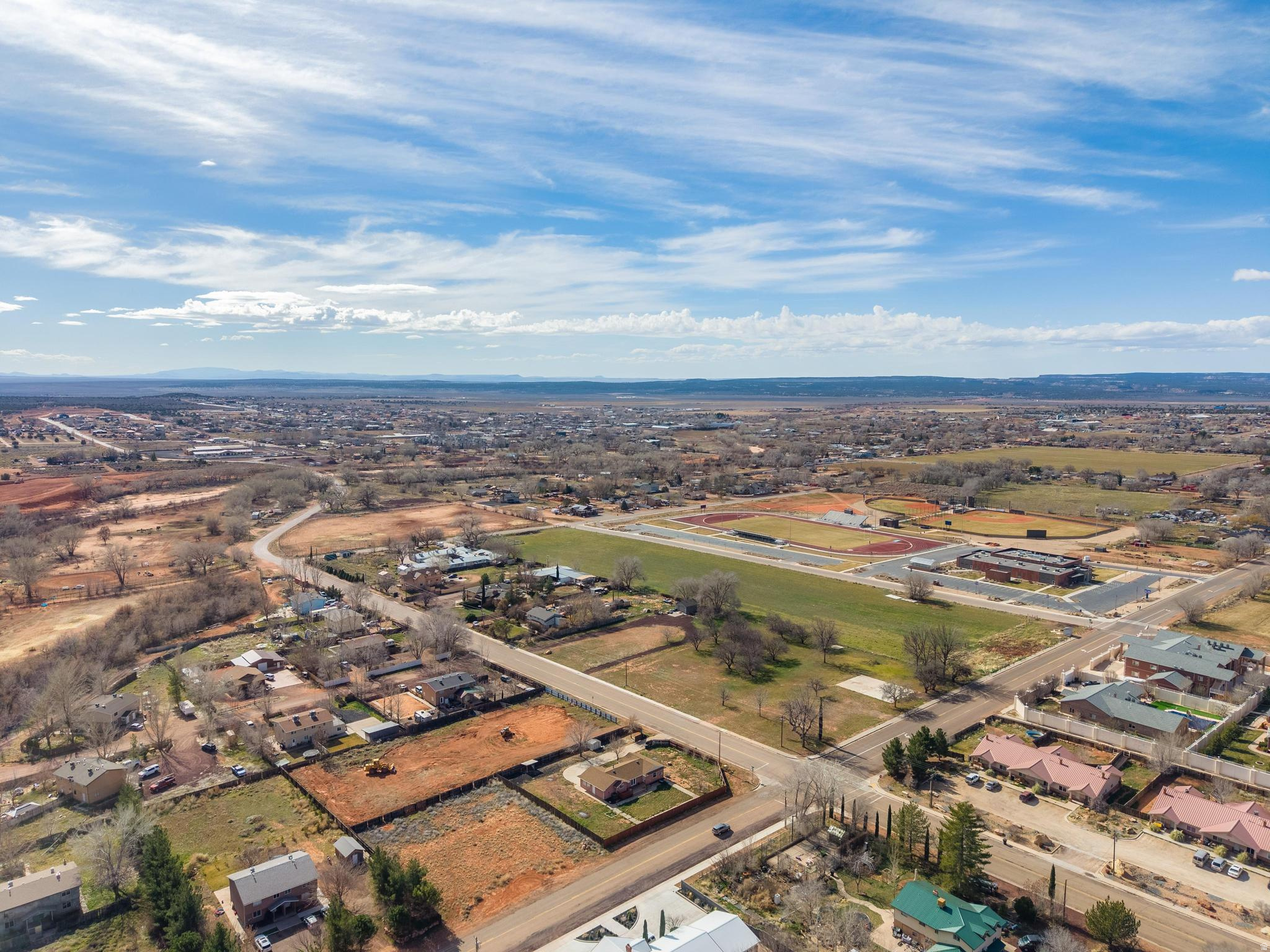 SHORT CREEK - Residential