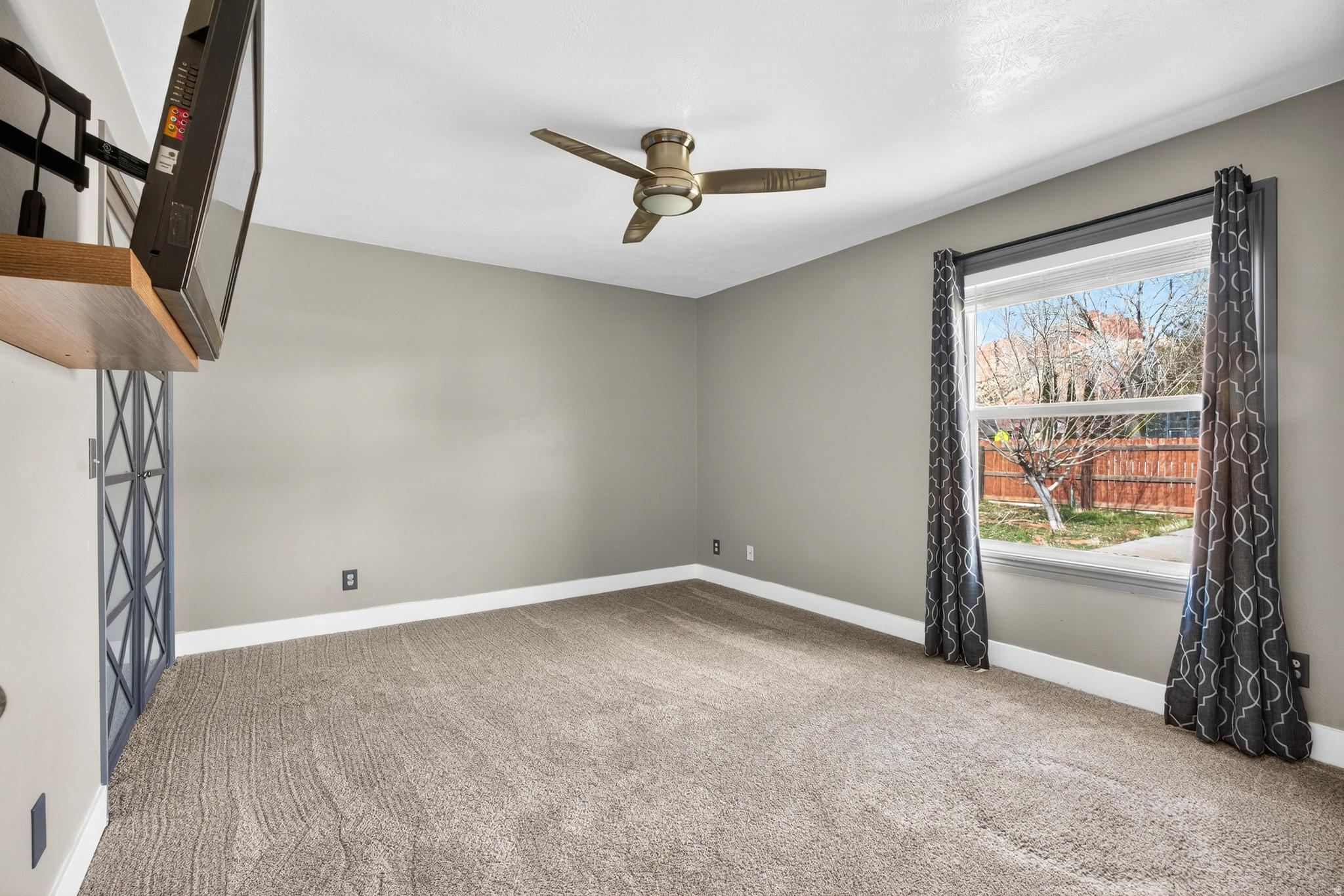 SHORT CREEK - Residential