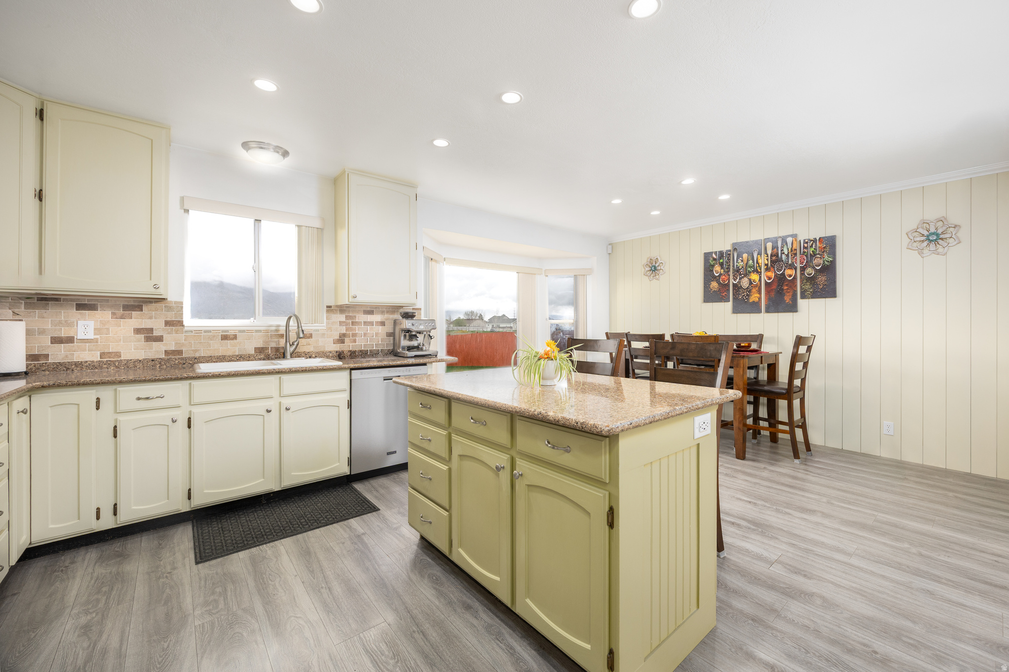 CENTENNIAL - Residential