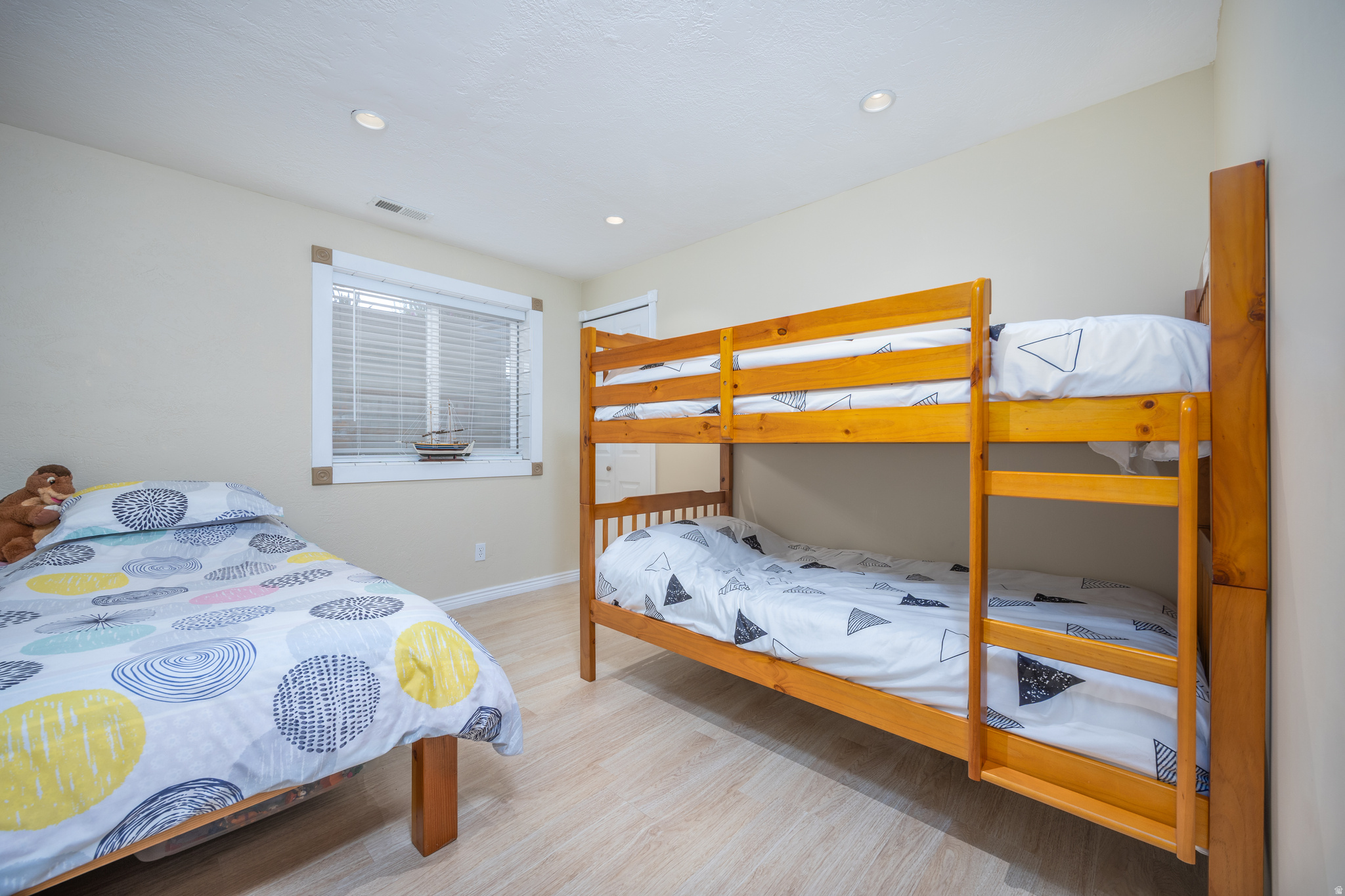 CENTENNIAL - Residential