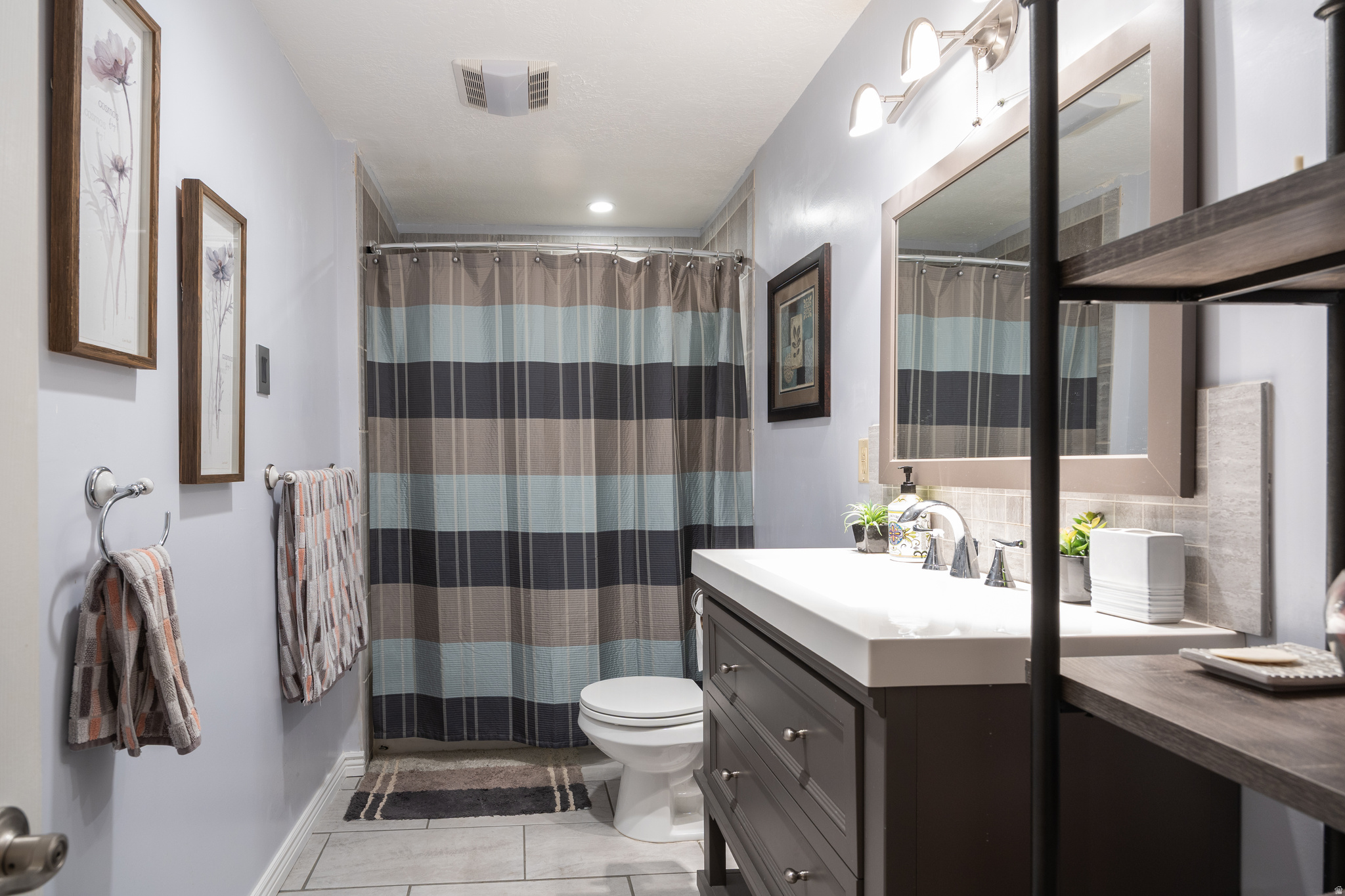 CENTENNIAL - Residential