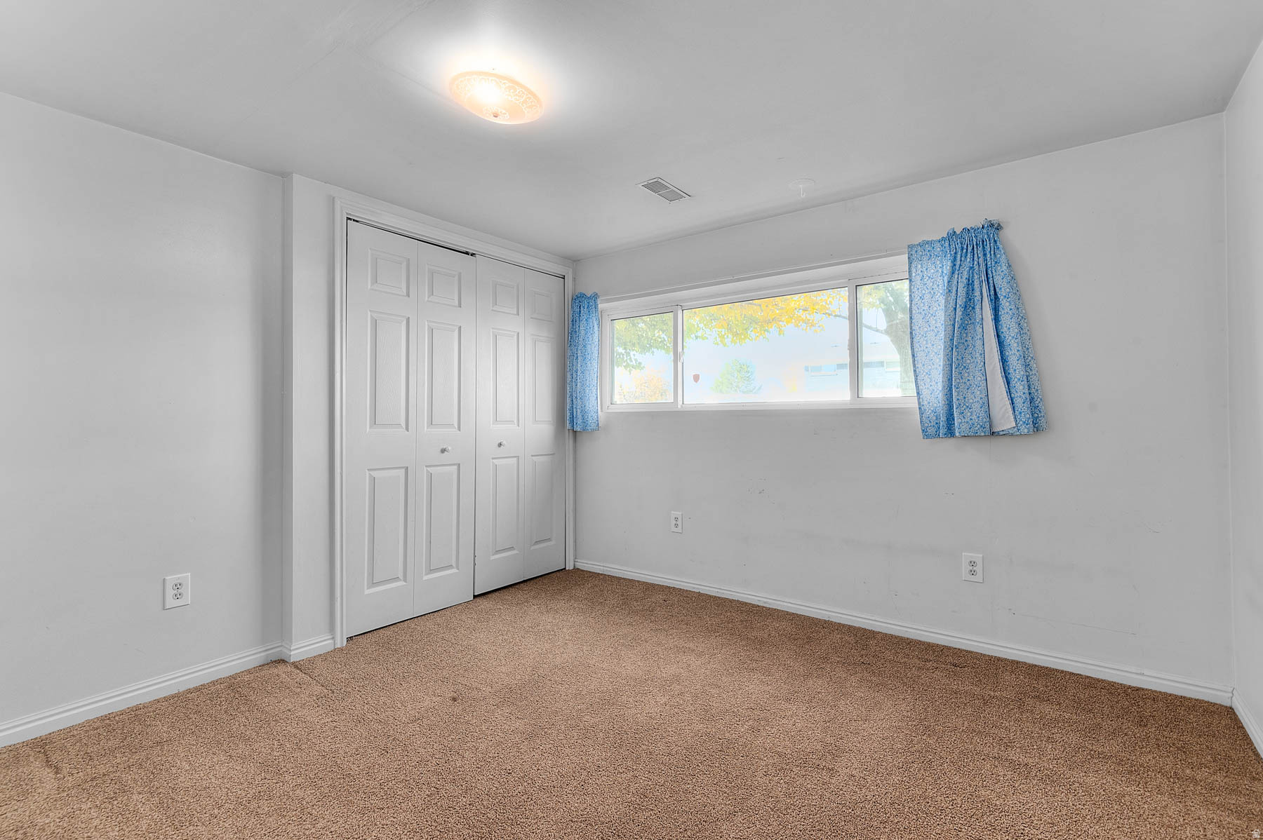 ACORD ACRES - Residential