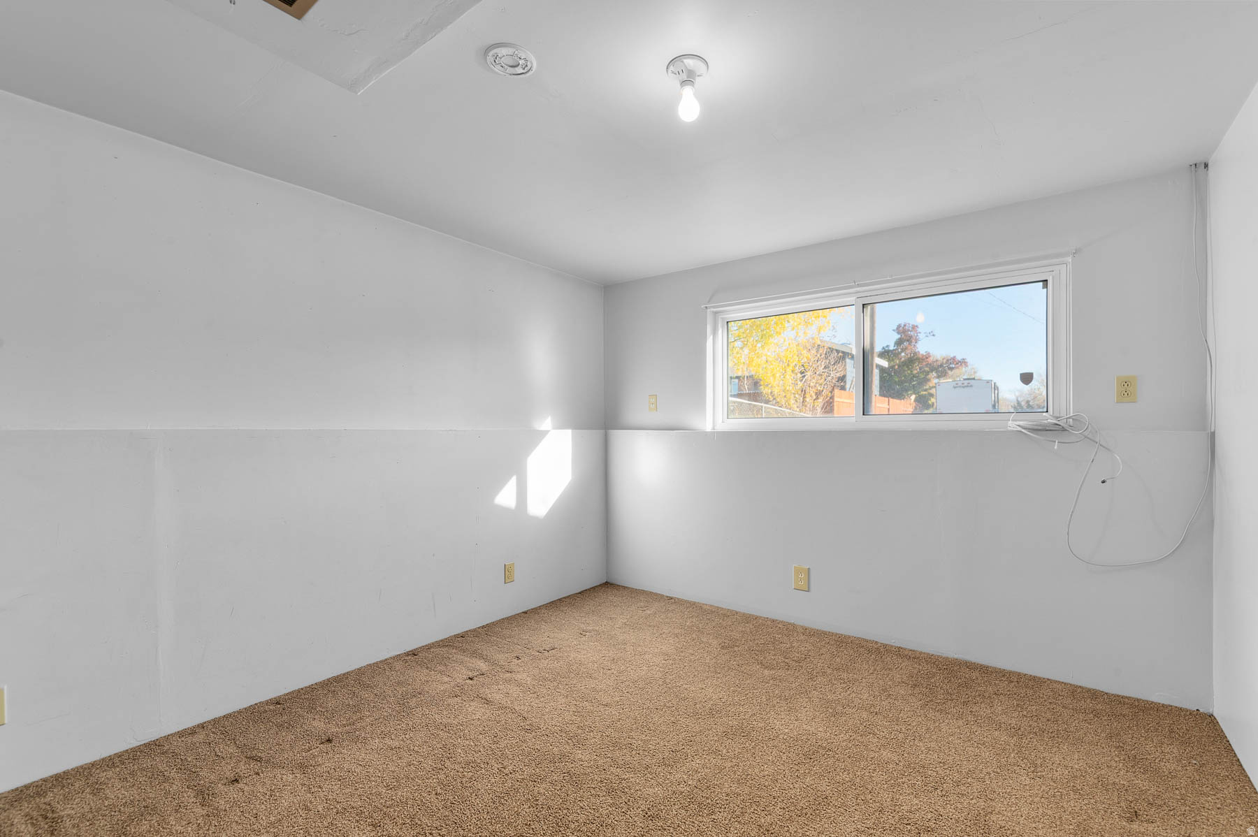 ACORD ACRES - Residential