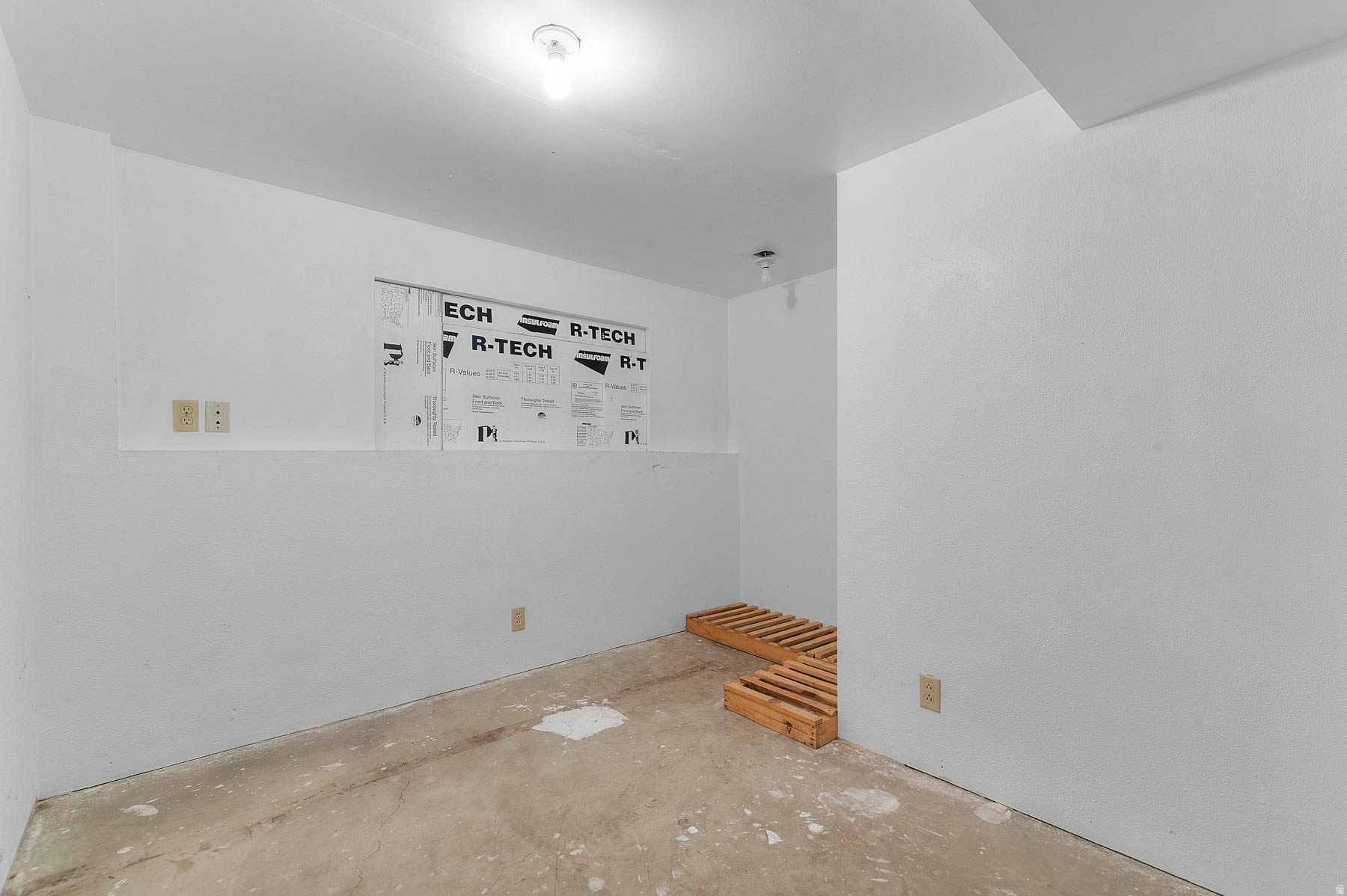 ACORD ACRES - Residential