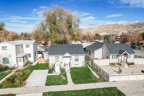 Tiny photo for 810 W 400 N, Salt Lake City, UT 84116 (MLS # 2123595)