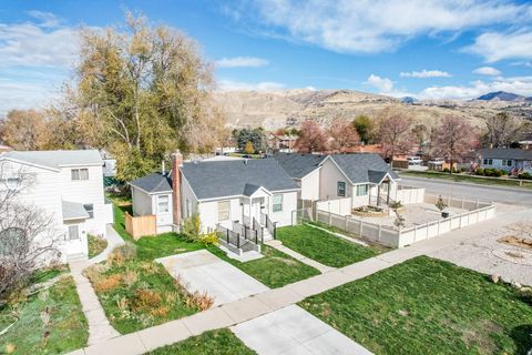 Tiny photo for 810 W 400 N, Salt Lake City, UT 84116 (MLS # 2123595)