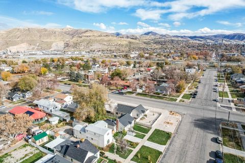 Tiny photo for 810 W 400 N, Salt Lake City, UT 84116 (MLS # 2123595)