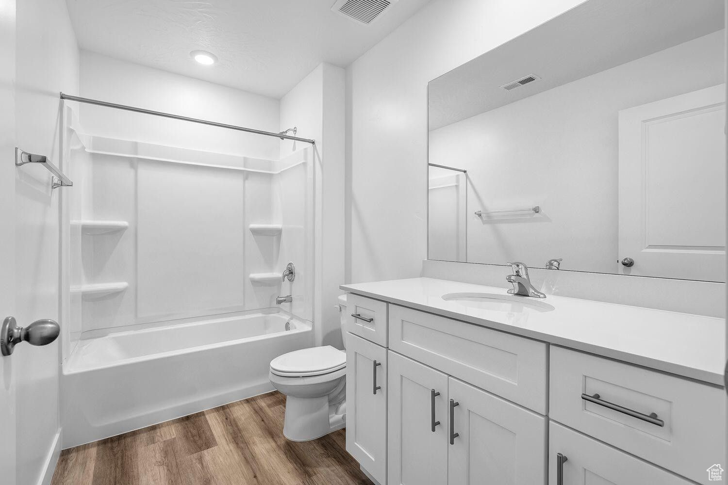 LONG VALLEY - Residential