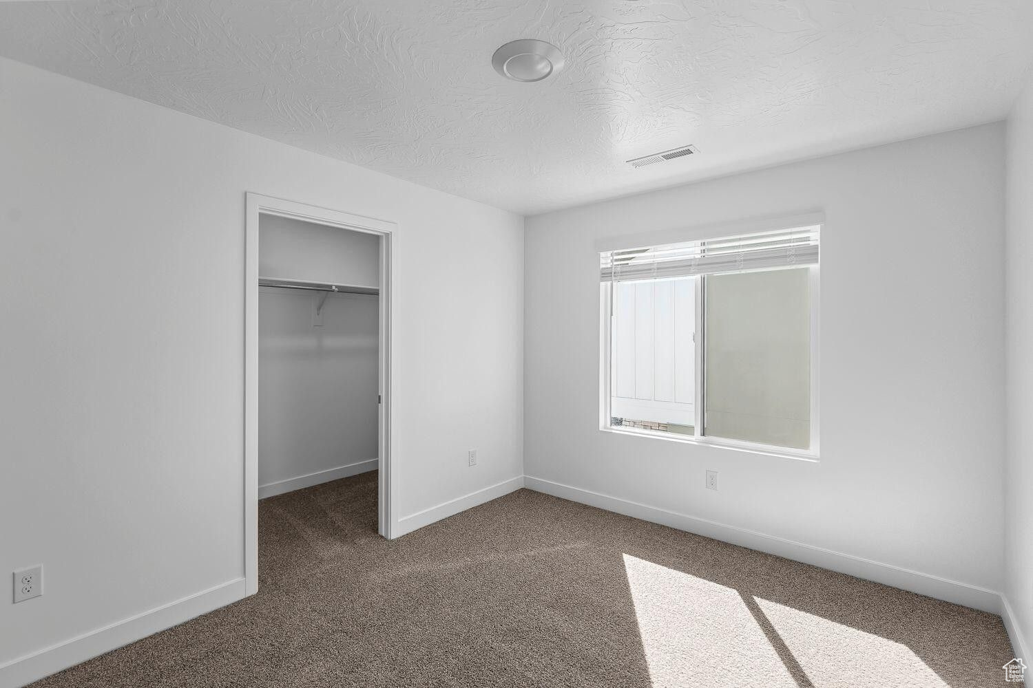 LONG VALLEY - Residential