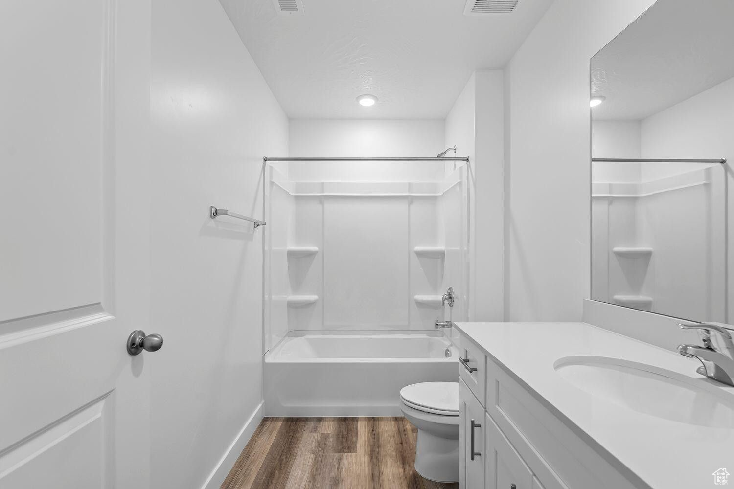 LONG VALLEY - Residential