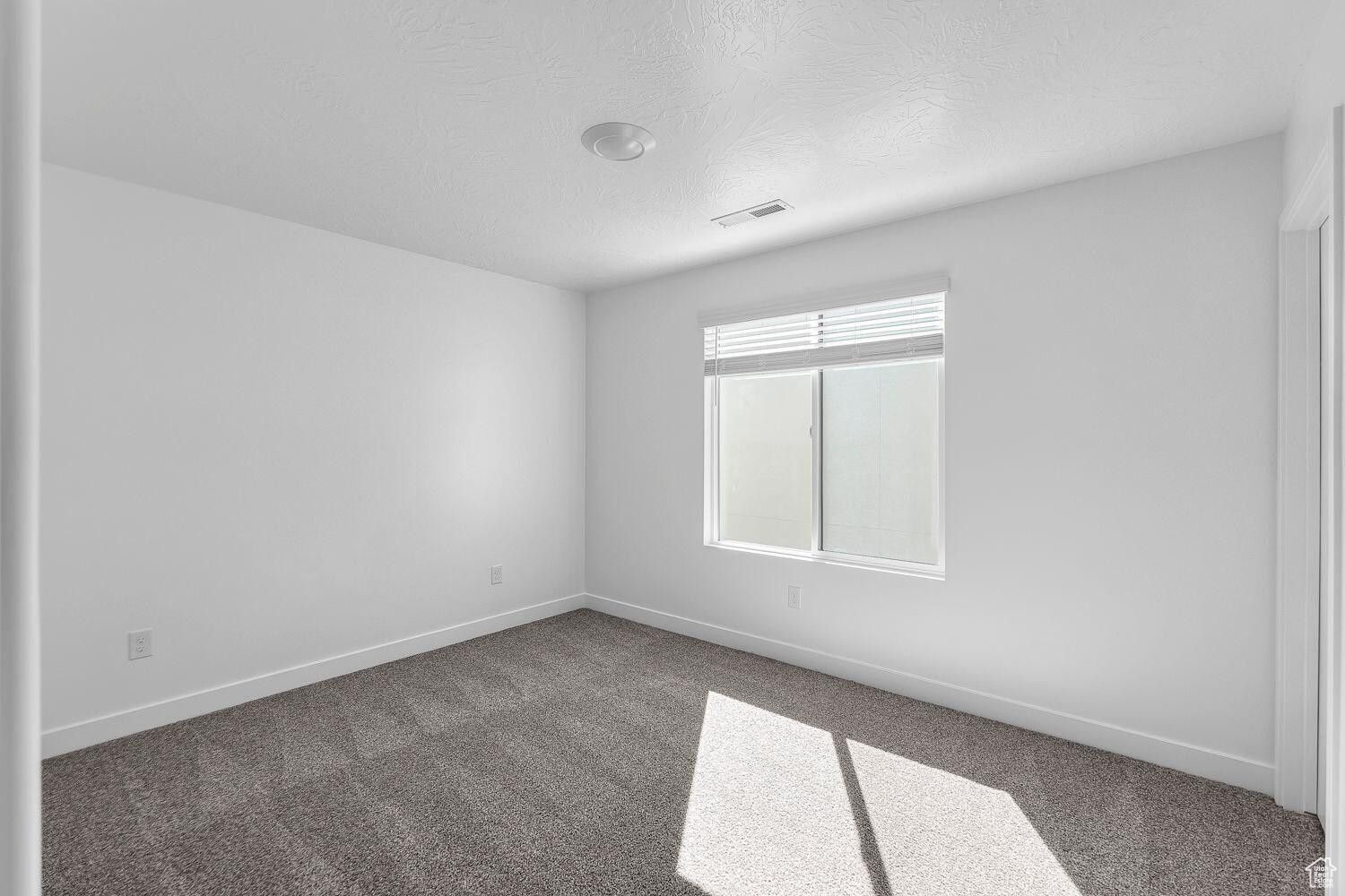 LONG VALLEY - Residential