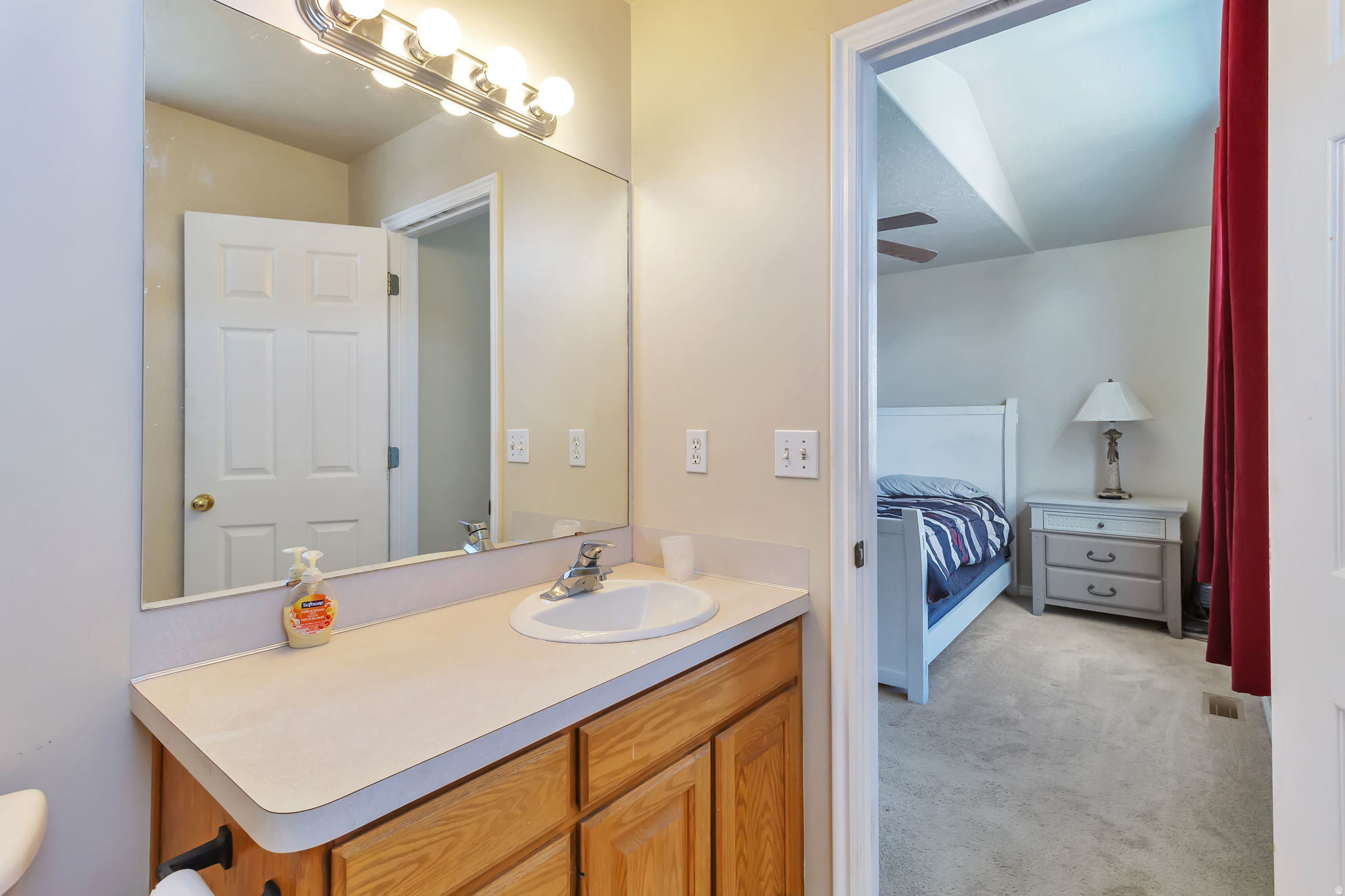 CLOVER RIDGE - Residential Lease