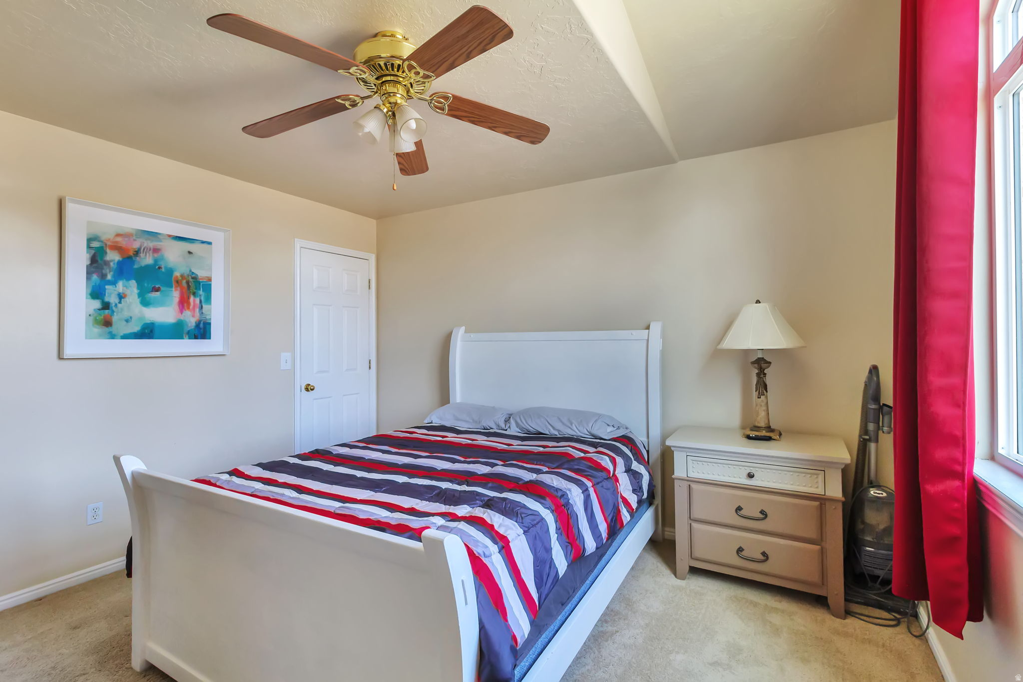 CLOVER RIDGE - Residential Lease