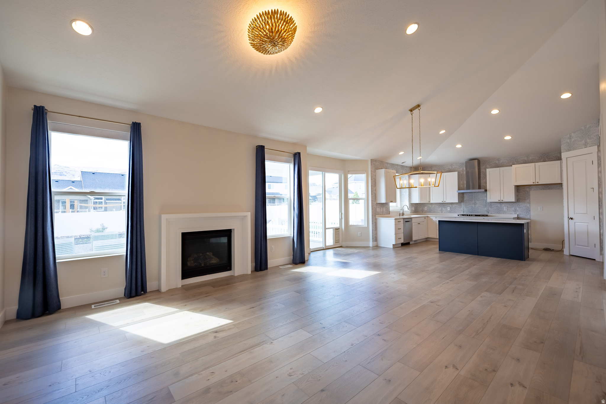 JUNIPER - Residential