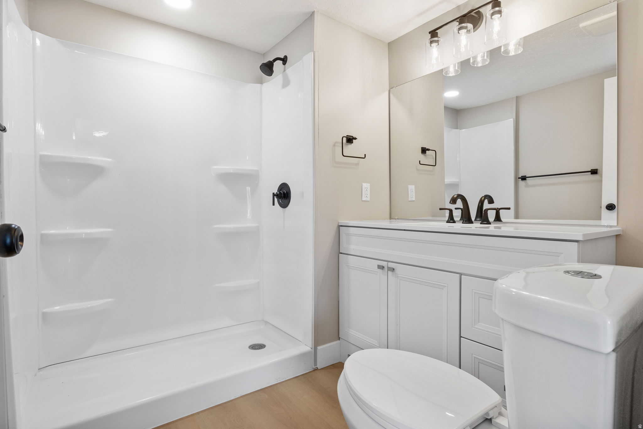 WINCHESTER ESTATES - Residential