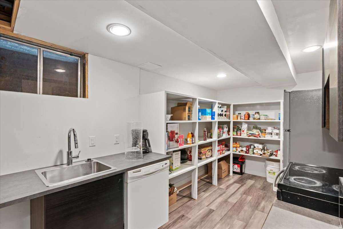 INDIAN VILLAGE SOUTH #3 - Residential