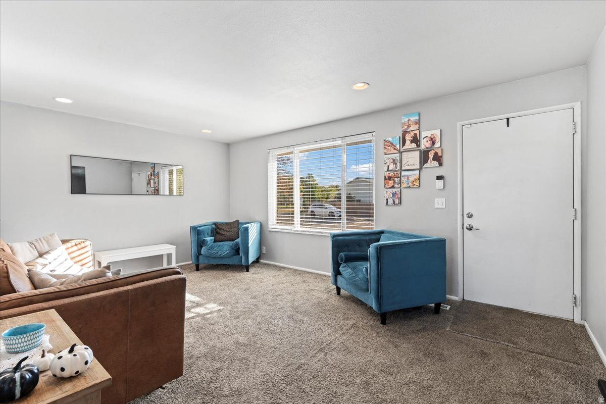 INDIAN VILLAGE SOUTH #3 - Residential