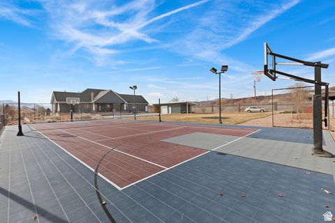 Tiny photo for 515 E 1170 N, Richfield, UT 84701 (MLS # 2114573)