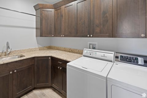 Tiny photo for 515 E 1170 N, Richfield, UT 84701 (MLS # 2114573)