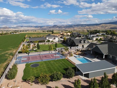 Tiny photo for 515 E 1170 N, Richfield, UT 84701 (MLS # 2114573)