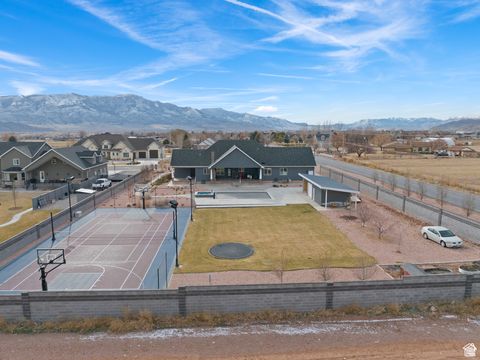 Tiny photo for 515 E 1170 N, Richfield, UT 84701 (MLS # 2114573)